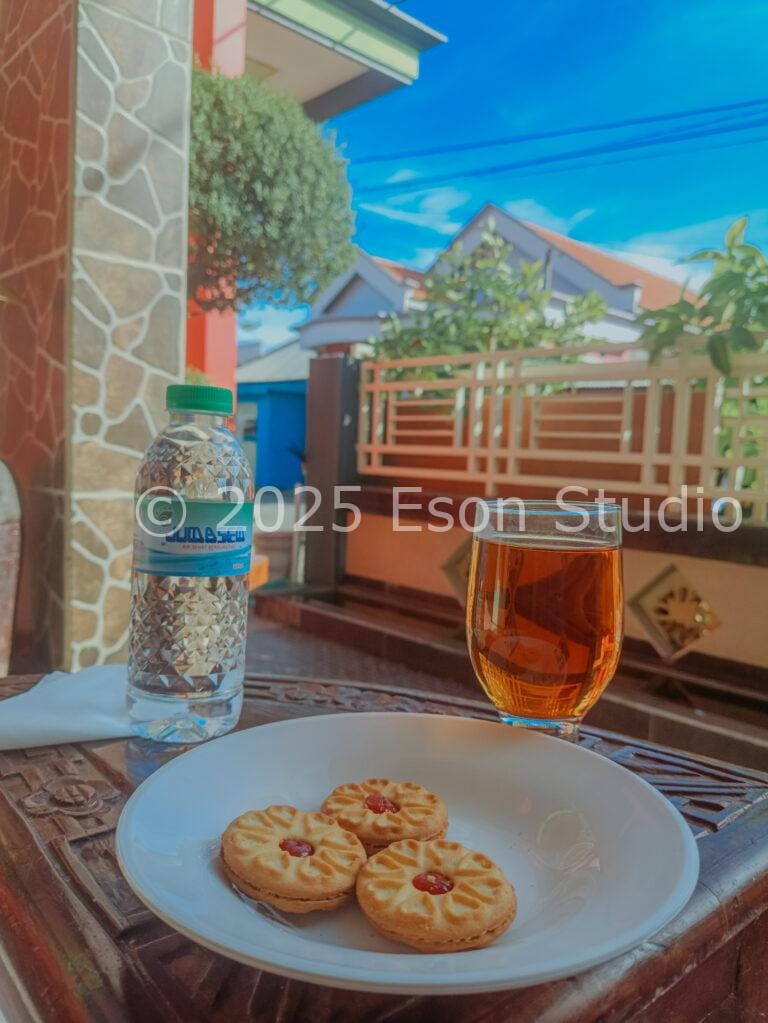 Camilan Buatan Istri Menyambut Hangatnya Mentari Pagi